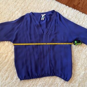 Joie Vibrant Purple Top, 3/4 Sleeve 
Size Medium